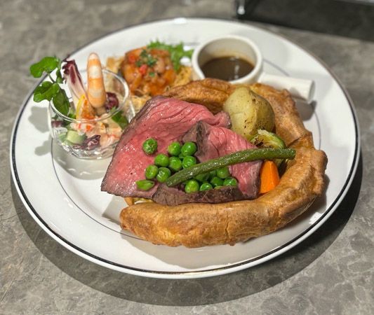 【東京都千代田区】アガサ・クリスティーの作品にちなんだ「クリスマスイブニングティーセット」が登場！