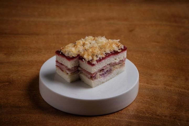 クリスマスカラーで華やかに