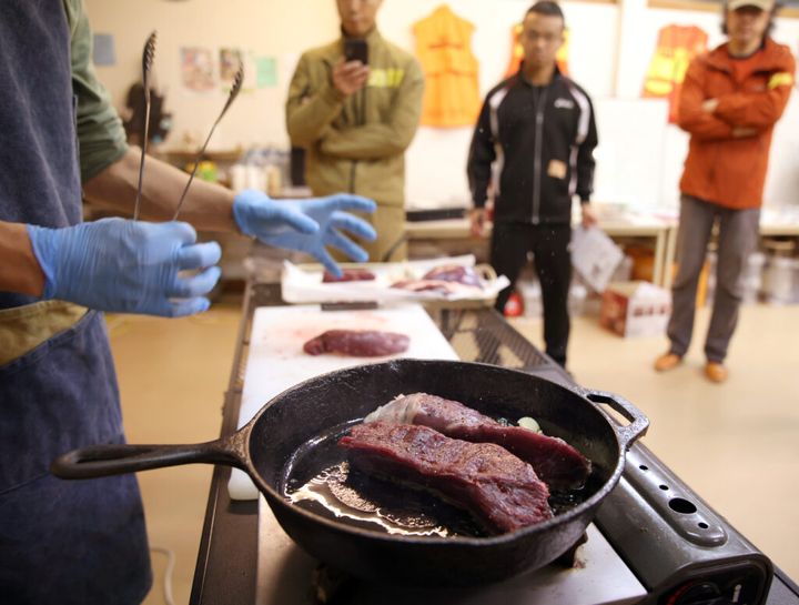 全国でクマの出没が相次ぐ中、意外な動きが注目を集めています。