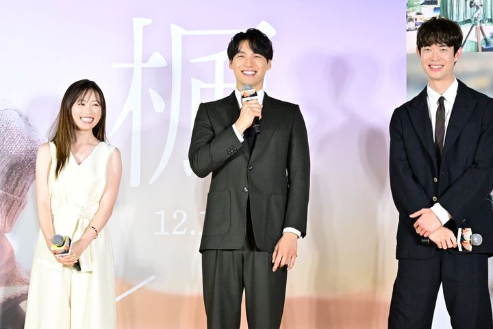 福士蒼汰、福原遥の写真を800枚撮影!? 映画『楓』ジャパンプレミア