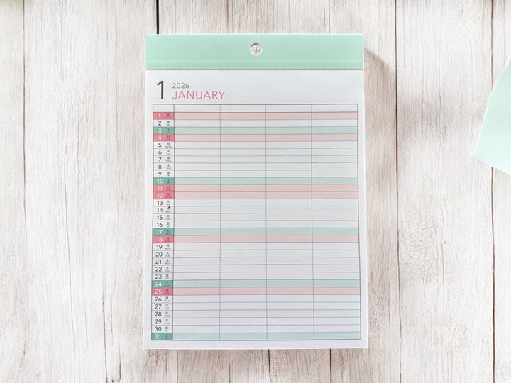 ダイソー「2026年カレンダー（A5、プランニング）」JANコード：4550480807430 