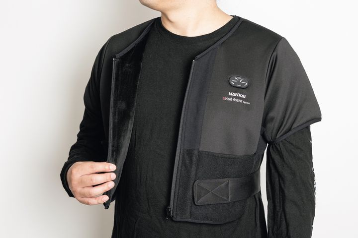 着ぶくれ知らず！南海の電熱スマートインナーと最新グローブで冬ツーリングを攻略