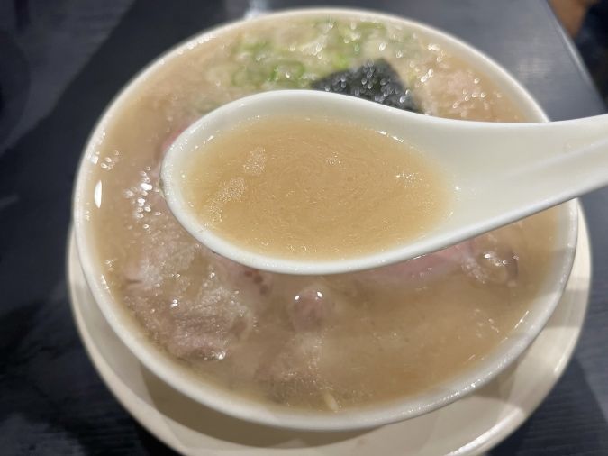 中洲川端きりん 豚骨ラーメン