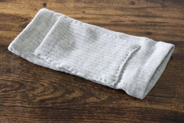 セリア ポケット付きレッグウォーマー デザイン