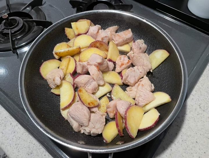 秋のヤンニョムチキン