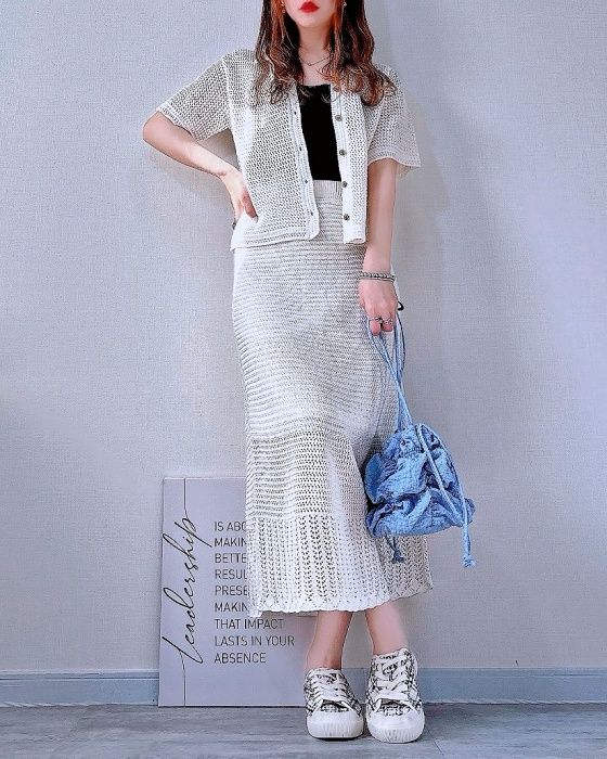 GU「透かし編みニットシャツ(半袖)」 