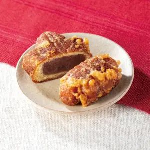 お店で揚げたもみじ饅頭