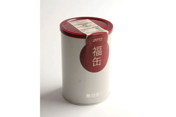 2012年の正月に販売がスタートされた「福缶」