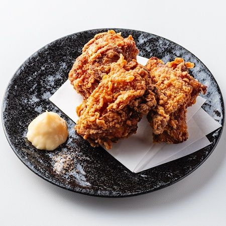 大阪・梅田に辛麺専門店「赫辛麺 燦」がOPEN！辛さだけでなく、香りと旨みを追求