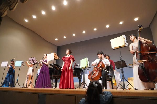 【滋賀県守山市】泣いても騒いでも立ち上がってもOK！親子参加型「0歳からのコンサート」開催