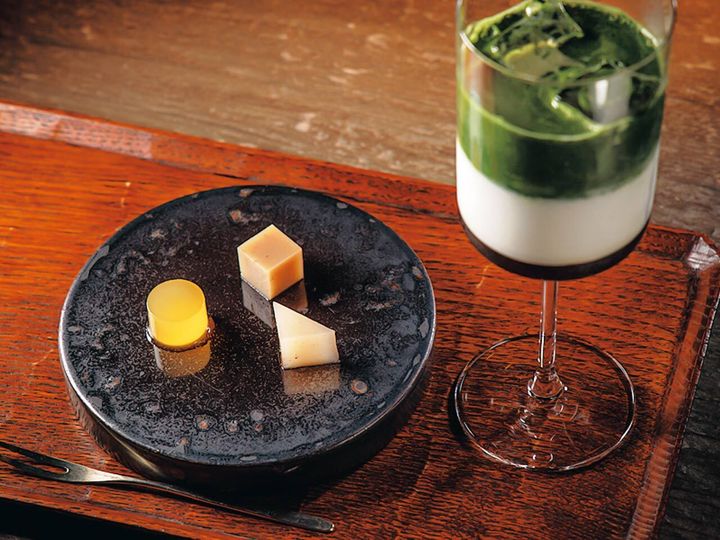 銀座『現代茶寮 銀座凮月堂』の「〇△□」、「抹茶ラテ」