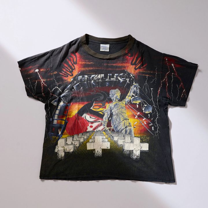 MetallicaのヴィンテージTシャツ。