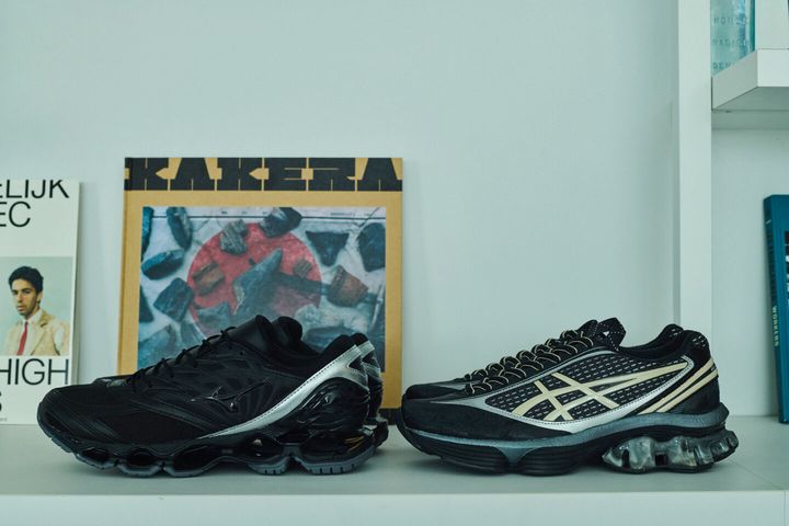 スニーカー（MIZUNO、ASICS）