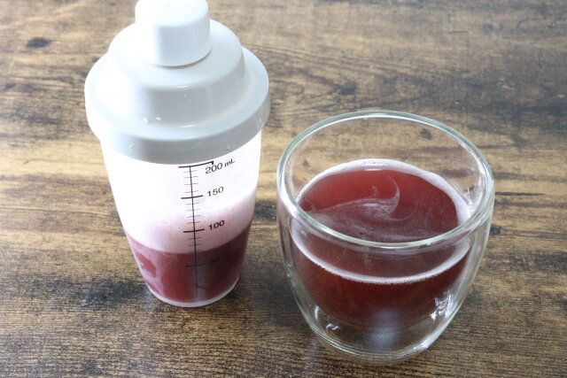 ダイソー お手軽シェイクボトル 粉末ドリンク コップ