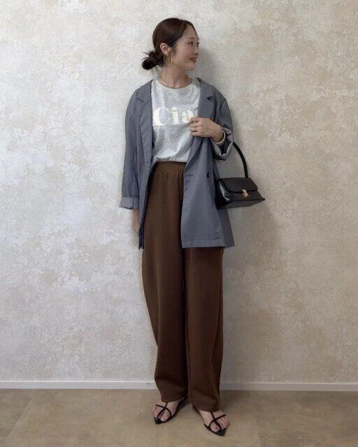 2025秋冬ユニクロ女性ドライスウェットカーブパンツ着回しコーデ