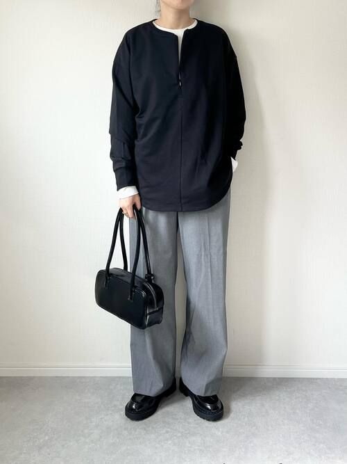 UNIQLOのグレーパンツ2