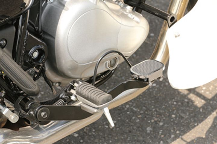 KIJIMAの「タイムレス・レトロ」際立つレトロなスタイリング！｜カワサキ・W230