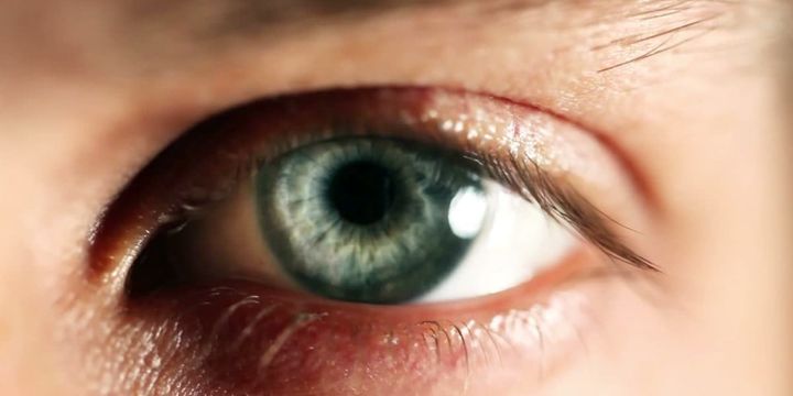 無意識の「まばたき」が音楽に同期していたと判明