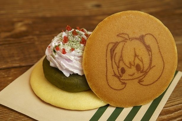 東京・渋谷「YURINAN はなれ」の「初音ミク MATCHA strawberry DORA」