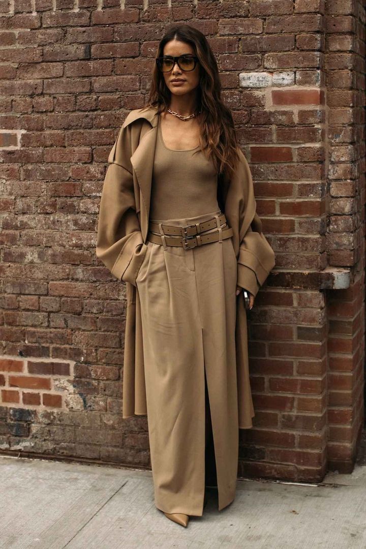 画像: ベルトのダブル使いをアクセントにする