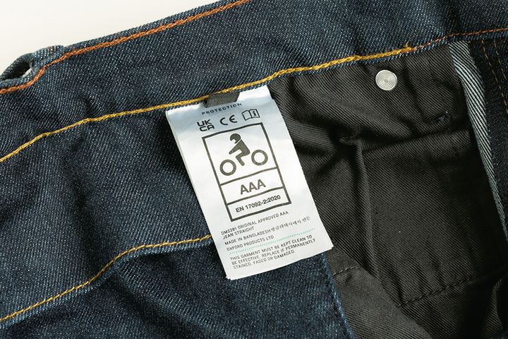 【2025年秋冬】編集部オススメ！街にもツーリングにも溶け込む自然なシルエットジーンズ