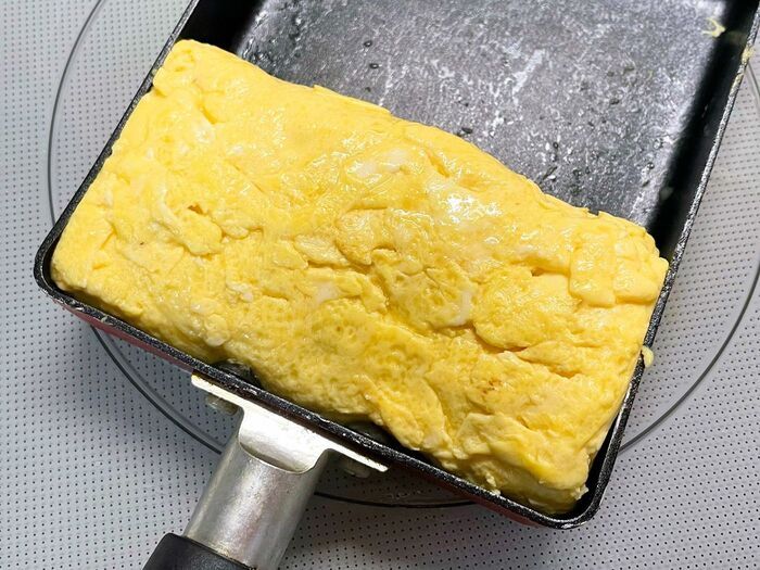 【家事ヤロウ!!!】和田明日香さんの「だし巻き玉子」はだし多めでもふわっと固める！極上食感に仕上がるコツが2つあります♪