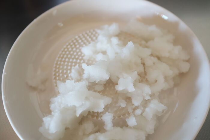 チューブわさびが秒で『生わさび食感』に！味をレベルアップさせる【魔法のちょい足し】試してみた！