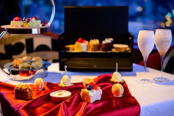 【北海道小樽市】「オーセントホテル小樽」、クリスマスとバレンタインの季節で楽しむ冬限定のアフタヌーンティーを開催