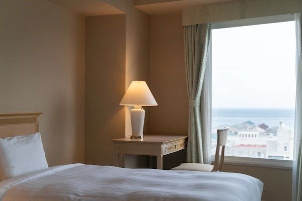 【北海道小樽市】「オーセントホテル小樽」、クリスマスとバレンタインの季節で楽しむ冬限定のアフタヌーンティーを開催