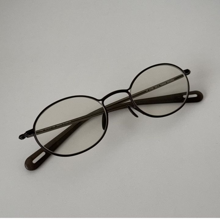 秋冬はよりのオーバルフレームの調光レンズを楽しみたい【FUDGENA SPECIALIST：kinokoのボーイズスタイル vol.154】