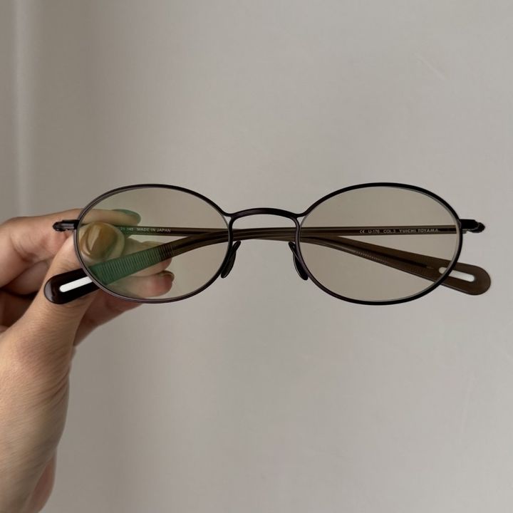 秋冬はよりのオーバルフレームの調光レンズを楽しみたい【FUDGENA SPECIALIST：kinokoのボーイズスタイル vol.154】