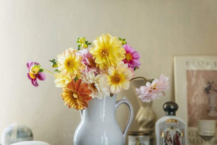 リンネル1月号は「平井かずみさん監修！フラワーカレンダー2026」が付録