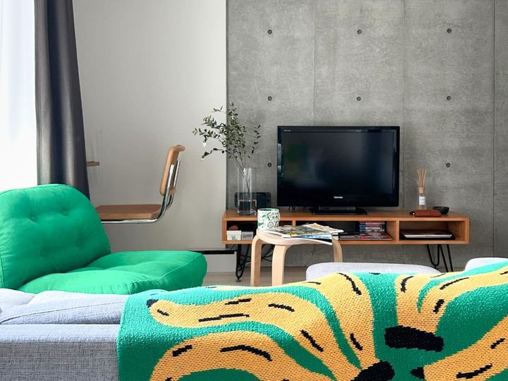 コンクリート物件に合う、アート＆モダンなインテリア3選