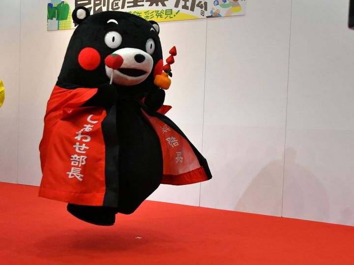 映え野菜＆スイーツとともに＝10月25日、東京都葛飾区