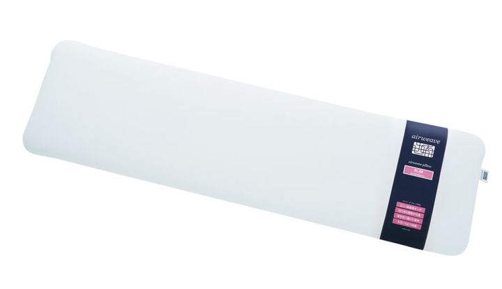 エアウィーヴ ピロー スリムエクストラロング￥24,200／エアウィーヴ