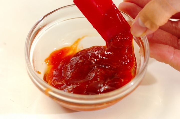 厚揚げコチュジャンソース焼きの下準備1