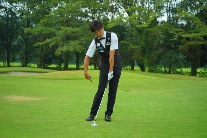 アプローチはフィニッシュで打ち分ける！上げる、転がすも自由自在