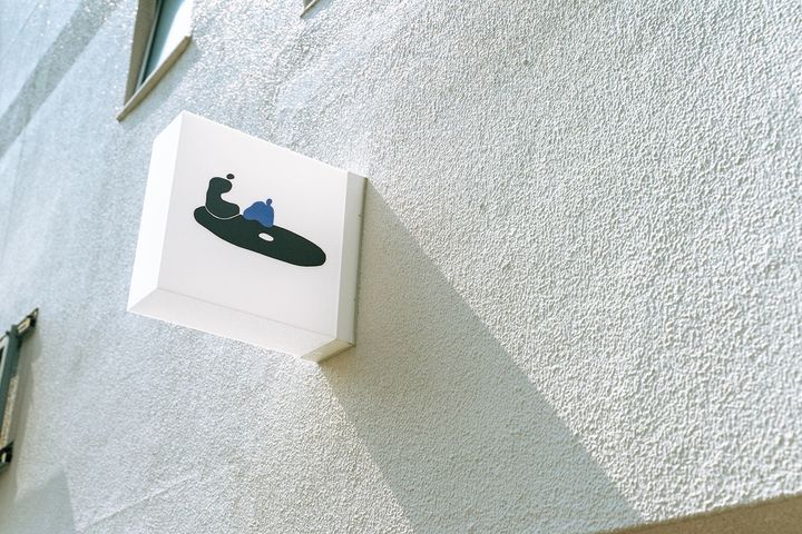 台湾のアーティストが手がけたロゴマーク