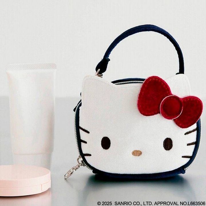 ズボラに優しいミニコスメポーチ VELOUR HELLO KITTY ver.
