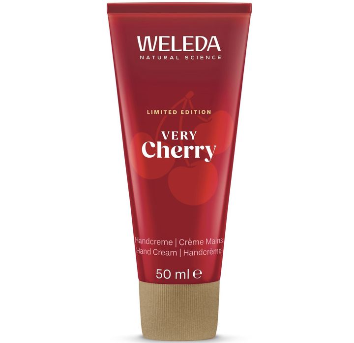 ベリーチェリー ハンドクリーム 50ml ￥2,420（12月1日より限定発売）