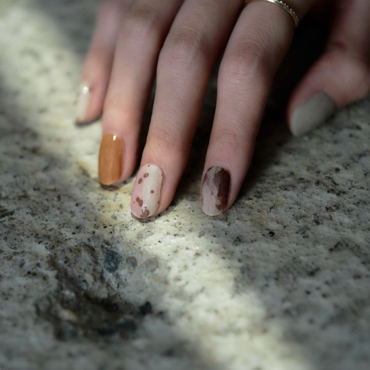 7nanaの陶器コラボデザイン