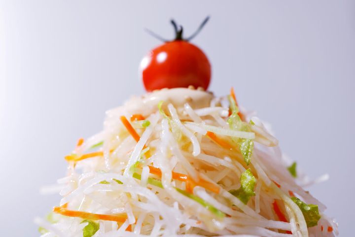 びっくりドンキーのこだわり：ディッシュサラダ