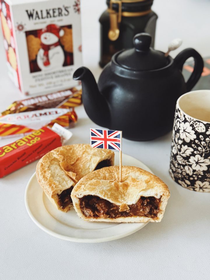 渋谷駅近くで発見！〈The British Shop〉はイギリス直輸入の珍しいお菓子や食材が並ぶお店【sumire.のおいしいヨーロッパごっこ vol.2】