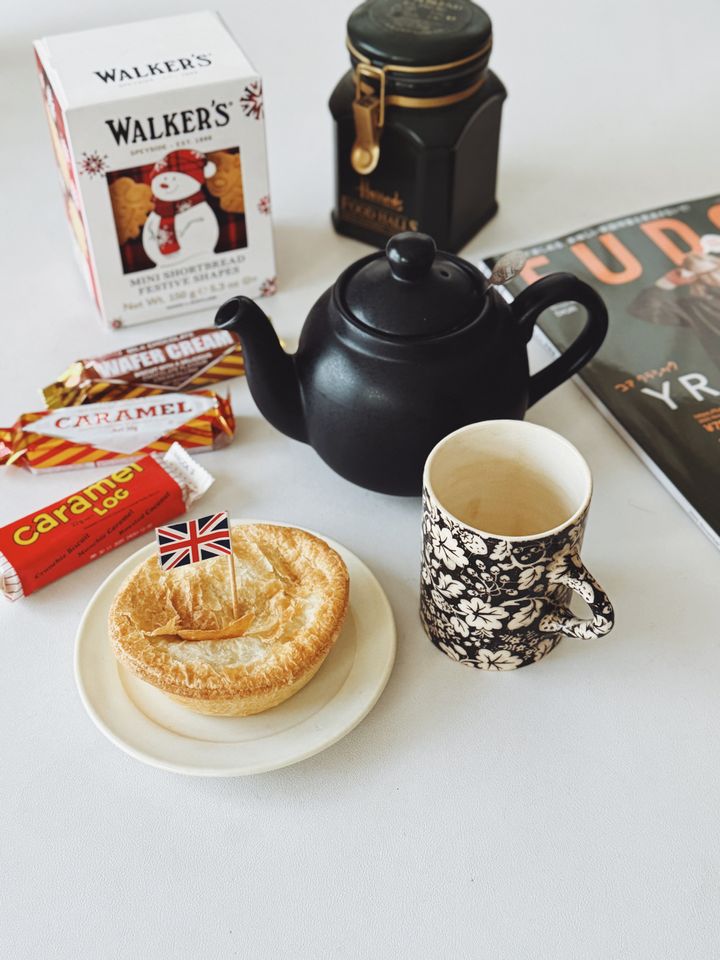 渋谷駅近くで発見！〈The British Shop〉はイギリス直輸入の珍しいお菓子や食材が並ぶお店【sumire.のおいしいヨーロッパごっこ vol.2】