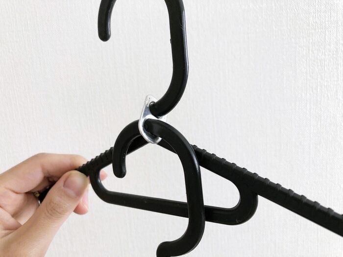 ハンガー収納を2倍にする方法。「0円」で簡単！裏ワザやってみた