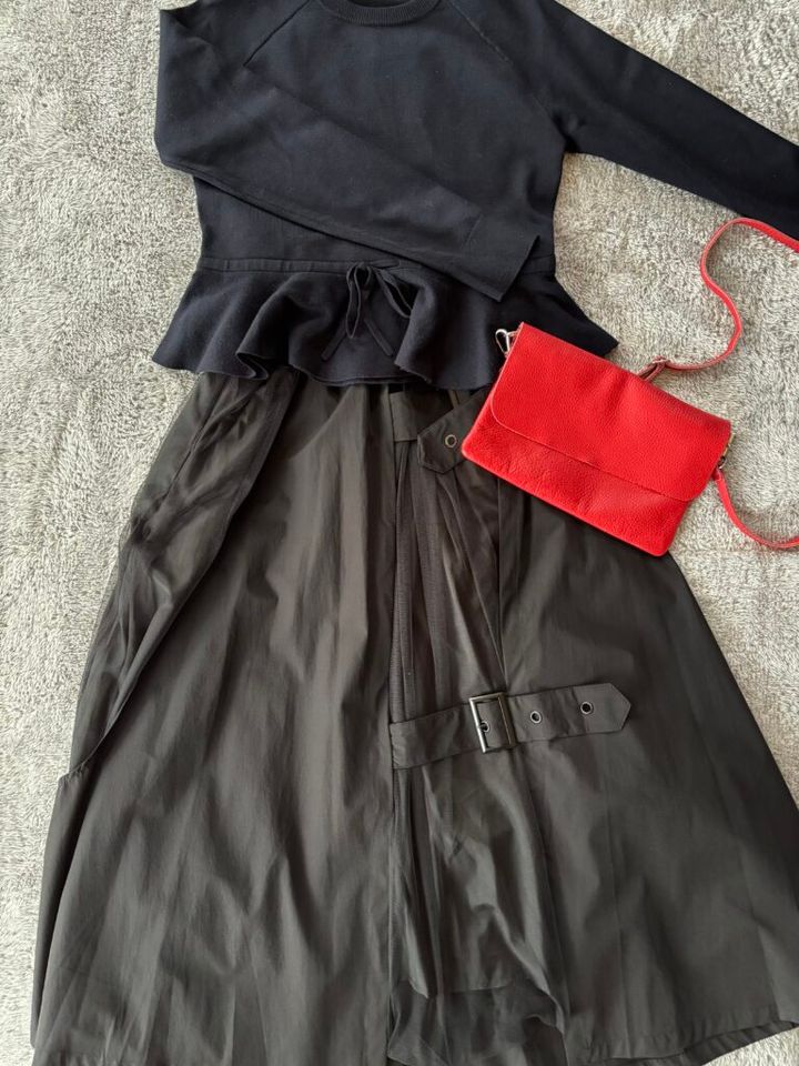 「LASUD」のミリタリースカート