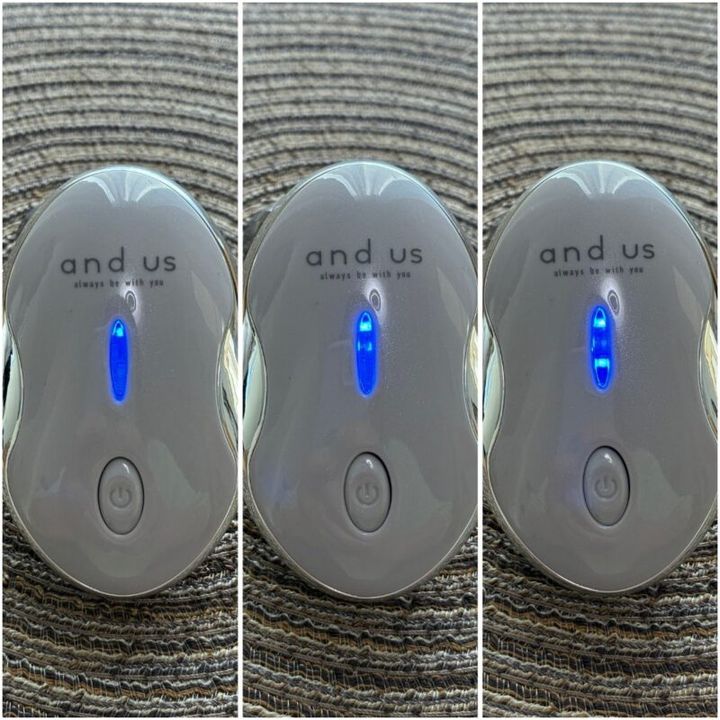 ケアのパターンは「振動モード」「振動モード＋EMSレベル1」「EMSレベル1」「EMSレベル2」「EMSレベル3」の５つ。