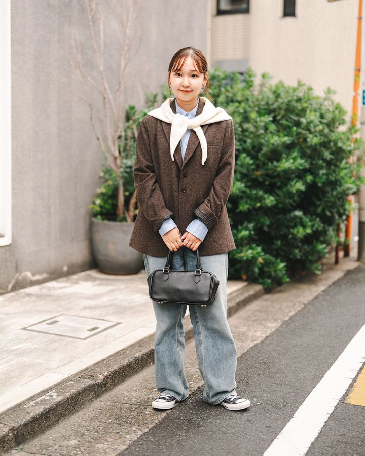 最旬“デニムパンツ”コーデ5選。今年もルーズシルエットが人気！【TOKYO SNAP】