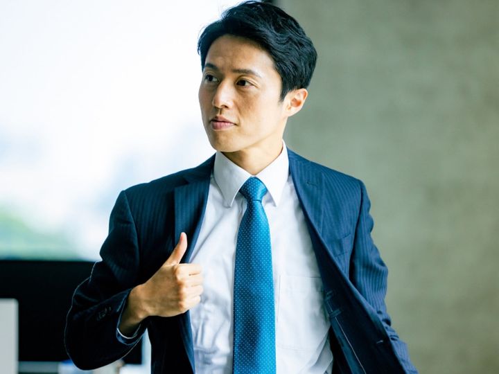 All About ニュース編集部が全国300人を対象に実施した「名字のイメージに関するアンケート」の調査結果から、「かっこいいと思う名字」ランキングを発表！ 2位「五十嵐」を抑えた1位は？