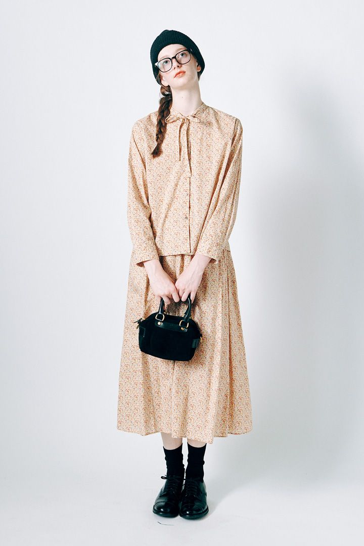 休日用のお出かけバッグを新調するなら小さめが一択！おすすめコーデ4選